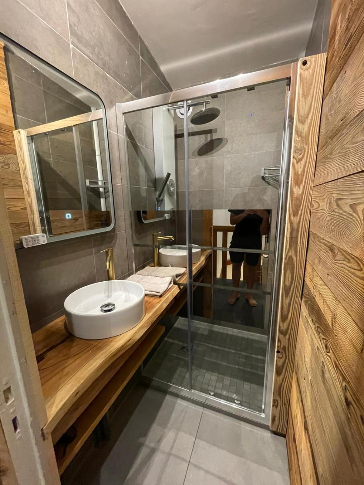 Maison A Moutiers 3 Vallees 4 Chambres 10 Pers מראה חיצוני תמונה
