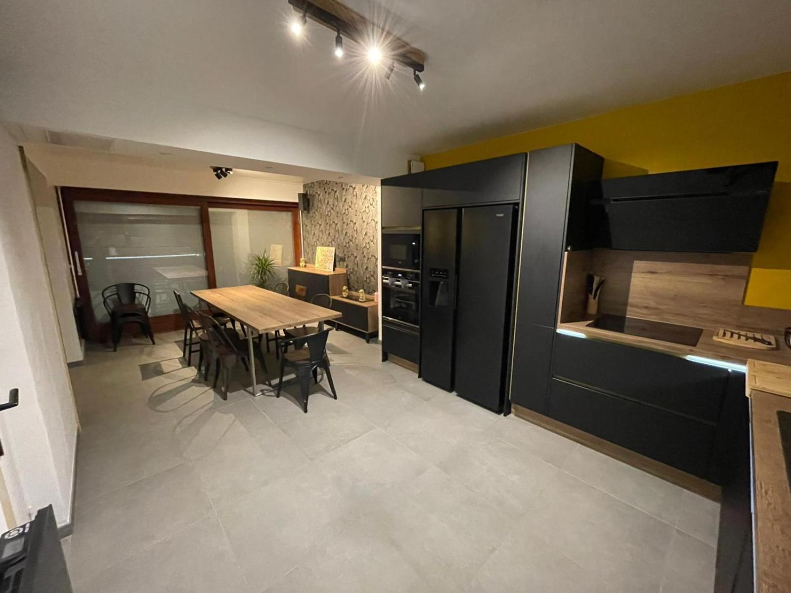 Maison A Moutiers 3 Vallees 4 Chambres 10 Pers מראה חיצוני תמונה