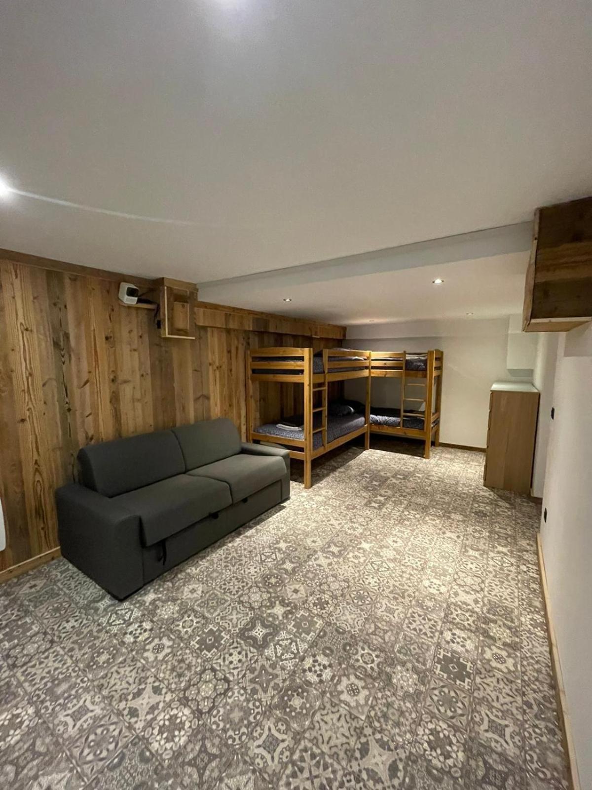 Maison A Moutiers 3 Vallees 4 Chambres 10 Pers מראה חיצוני תמונה