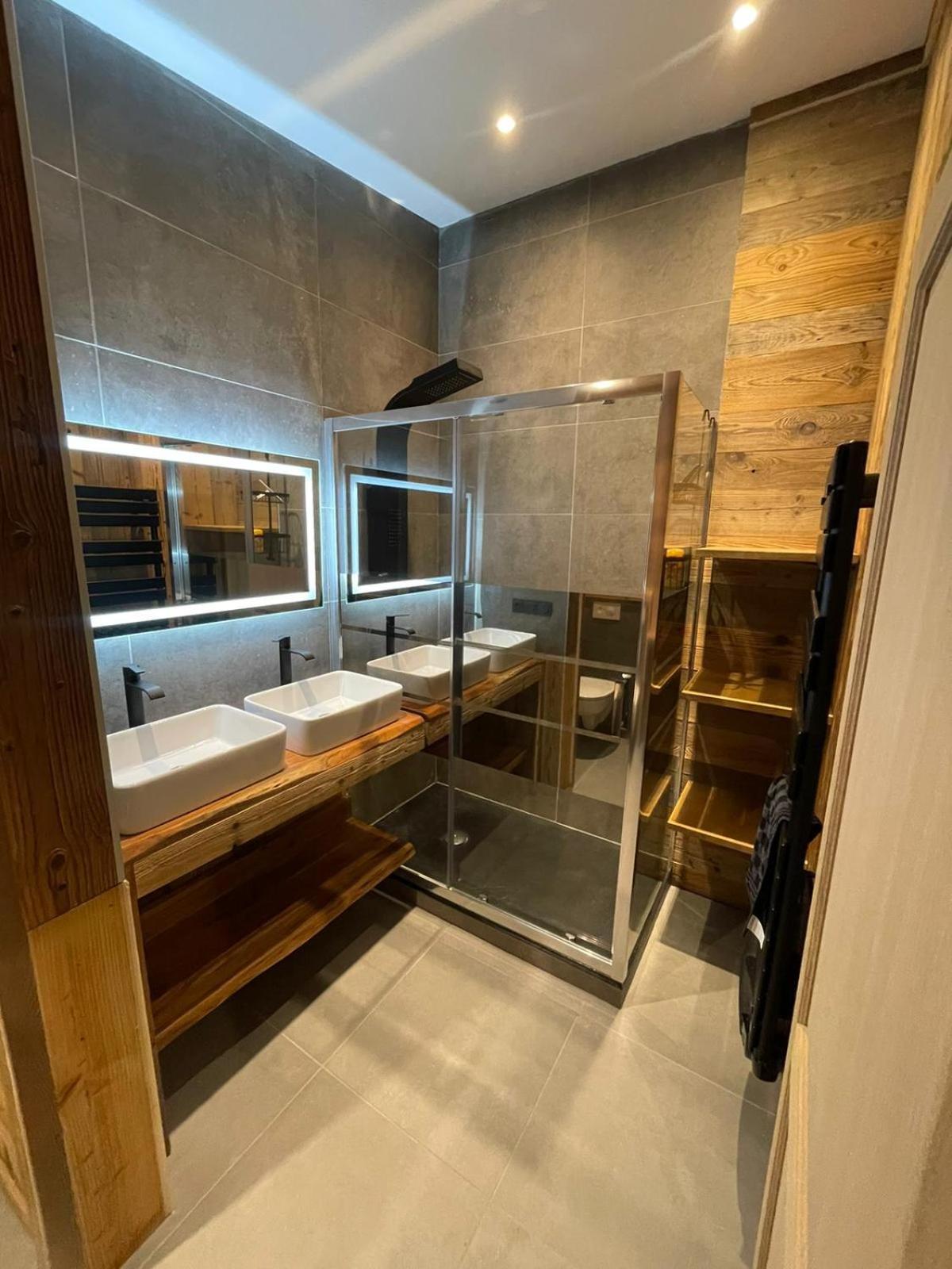Maison A Moutiers 3 Vallees 4 Chambres 10 Pers מראה חיצוני תמונה