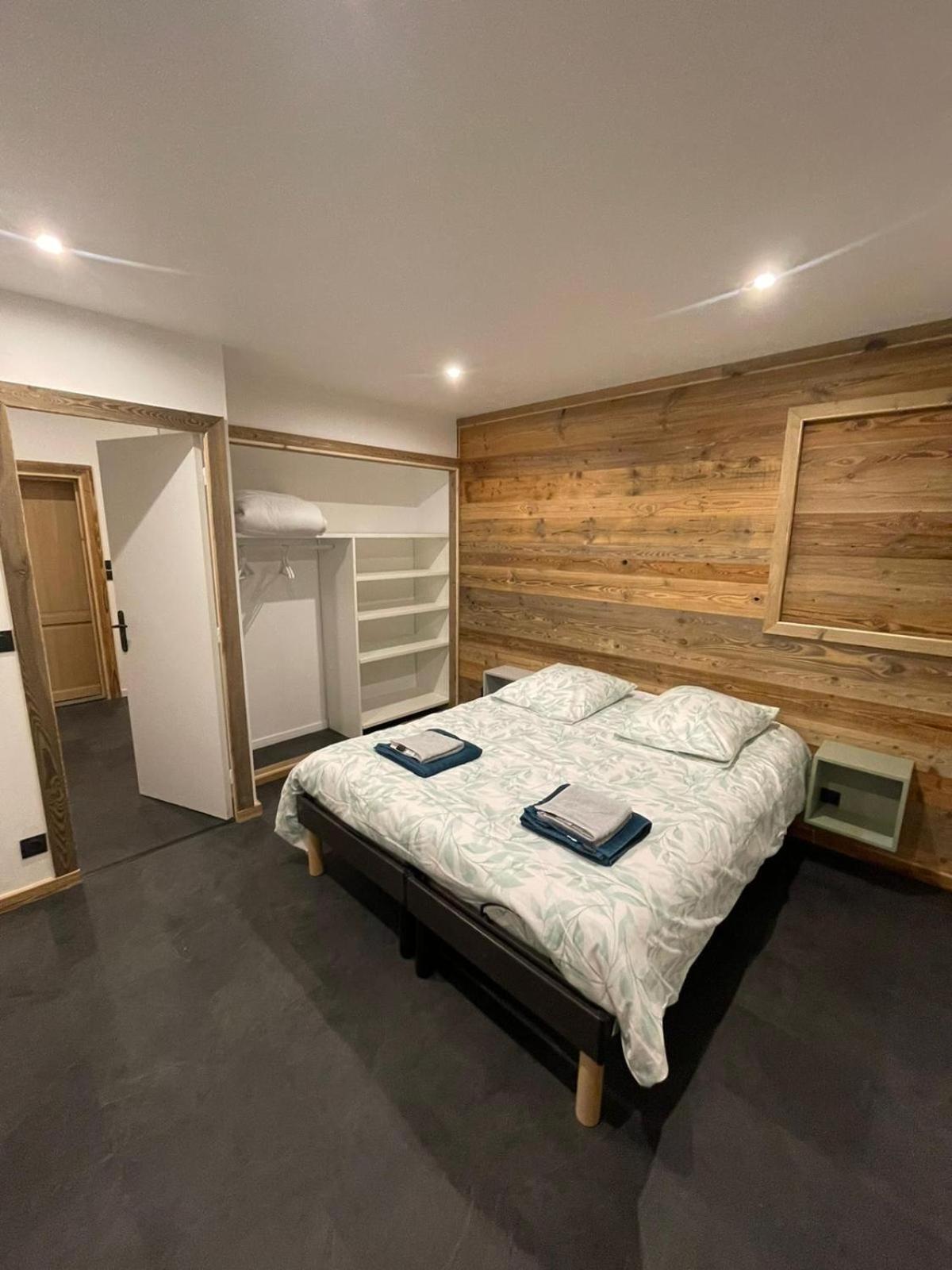 Maison A Moutiers 3 Vallees 4 Chambres 10 Pers מראה חיצוני תמונה